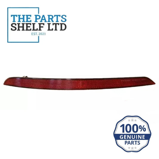 GENUINE AUDI A3 8Y REAR BUMPER TAIL LIGHT LOWER REFLECTOR PANEL LEFT N/S 8Y0945105